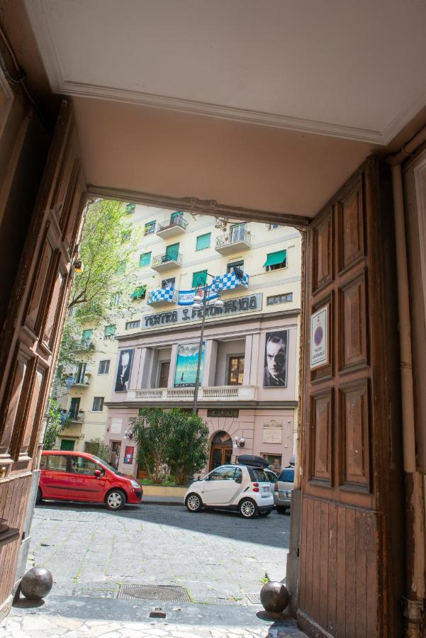 مبيت وإفطار Vivi A Napoli المظهر الخارجي الصورة